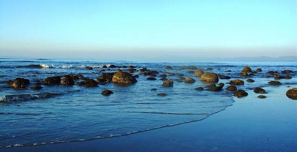 4[-]hòn[-]đảo[-]chẳng[-]ai[-]muốn[-]đặt[-]chân[-]đến[-]11